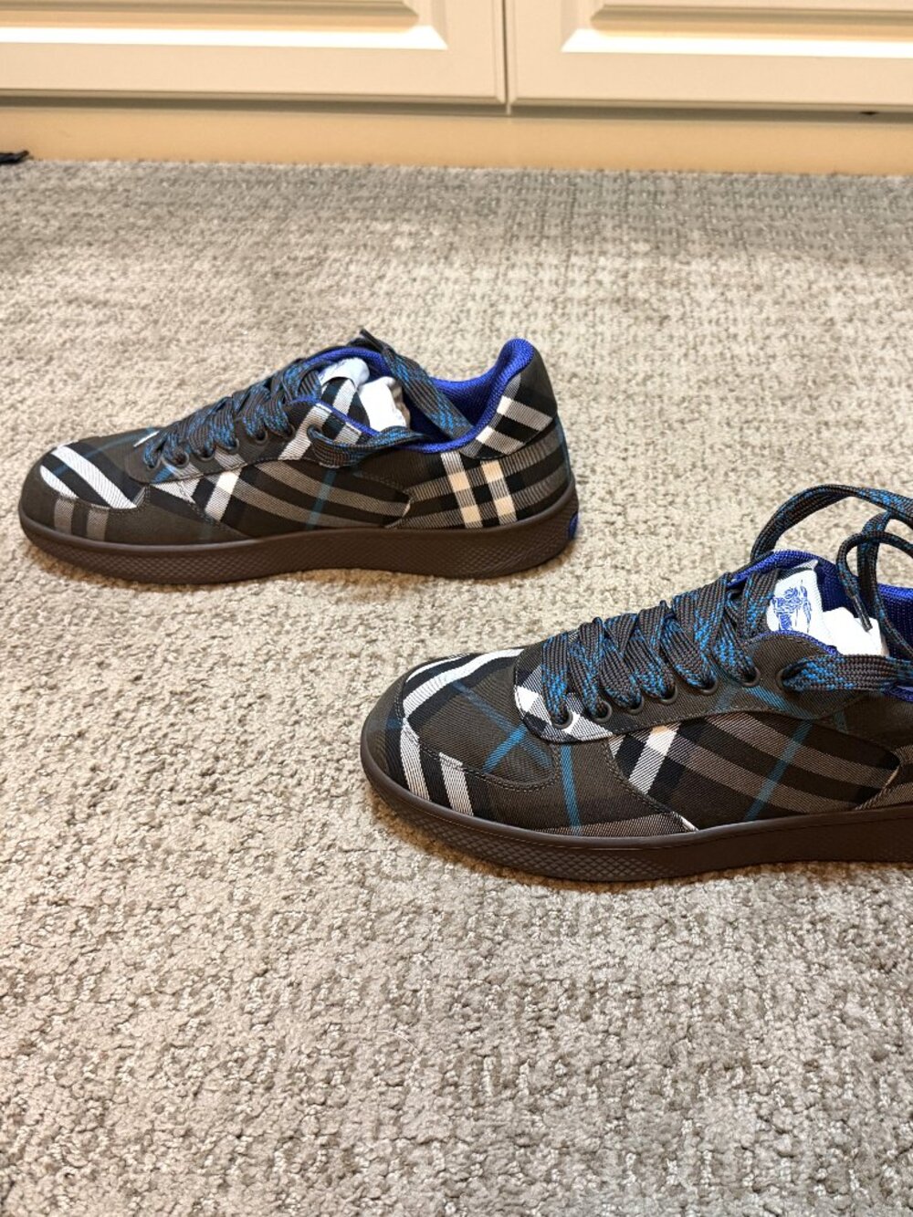 Burberry - Check Terrace Sneakers - Men's Size 44.5 - Picture 10 of 15
